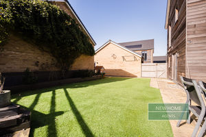 Photo 18- click for photo gallery